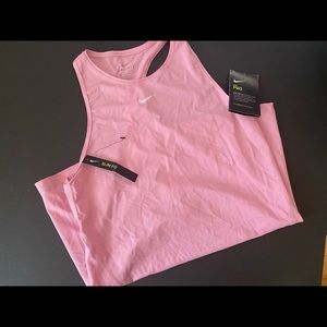 Nike Dri-Fit Women Tank Top NWT